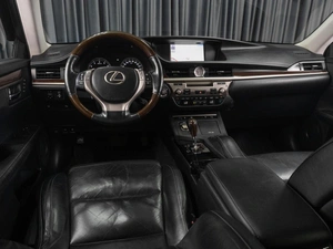 Седан Lexus ES 2013 года, 2149000 рублей, Тюмень