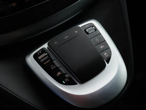Минивэн Mercedes-benz V-класс 2021 года, 7199077 рублей, Москва