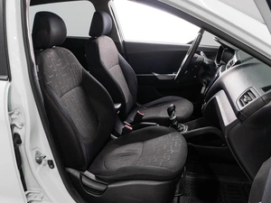 Седан Kia Rio 2012 года, 899000 рублей, Тюмень