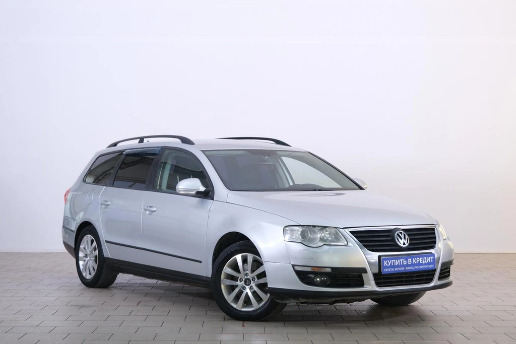 Универсал Volkswagen Passat 2008 года, 689000 рублей, Омск