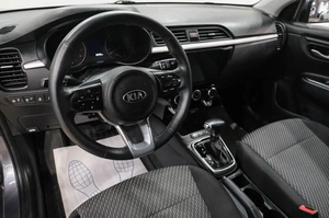 Седан Kia Rio 2019 года, 1349000 рублей, Новокузнецк