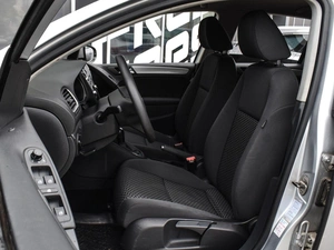 Хетчбэк Volkswagen Golf 2011 года, 1150000 рублей, Краснодар