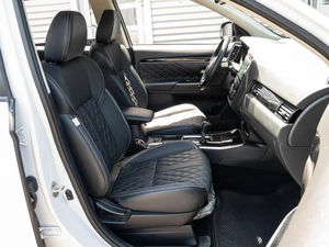 Внедорожник Mitsubishi Outlander 2022 года, 2970000 рублей, Краснодар