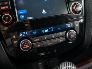 Внедорожник Nissan X-Trail 2015 года, 1700000 рублей, Красноярск