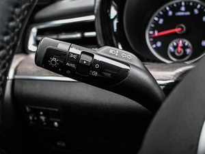 Седан Kia K5 2021 года, 2299000 рублей, Кирилловка