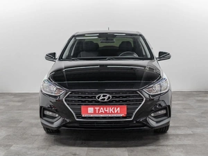 Седан Hyundai Solaris 2019 года, 1550000 рублей, Красноярск