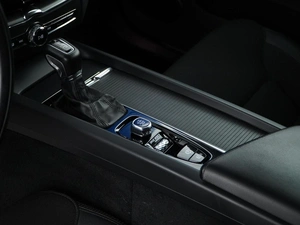 Внедорожник Volvo XC60 2021 года, 3935147 рублей, Москва