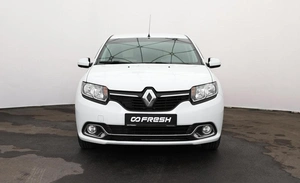 Седан Renault Logan 2015 года, 990000 рублей, Орёл