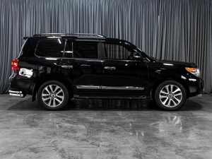 Внедорожник Toyota Land Cruiser 2012 года, 4979000 рублей, Тюмень