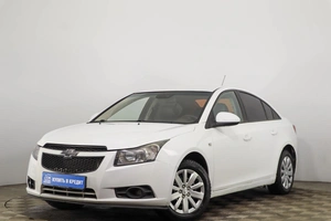 Седан Chevrolet Cruze 2010 года, 519000 рублей, Пермь