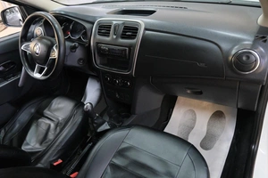 Седан Renault Logan 2020 года, 739000 рублей, Омск