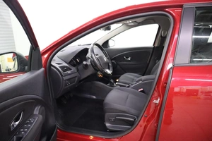 Хэтчбек Renault Megane 2012 года, 890000 рублей, Брянск