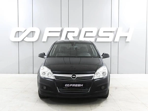 Седан Opel Astra 2011 года, 679000 рублей, Аксай