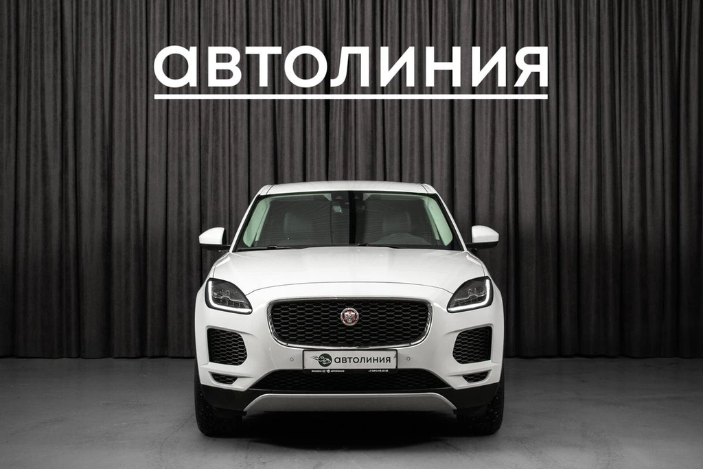 Внедорожник Jaguar E-Pace 2018 года, 2599000 рублей, Красноярск