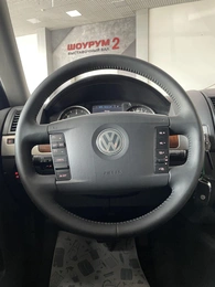 Внедорожник Volkswagen Touareg 2008 года, 1287000 рублей, Солонцы