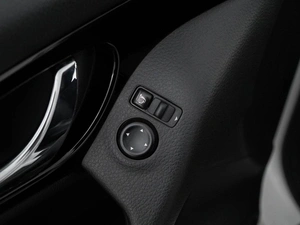 Внедорожник Nissan Qashqai 2017 года, 1879999 рублей, Москва