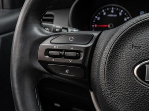 Хетчбэк Kia Rio X-Line 2018 года, 1649000 рублей, Краснодар