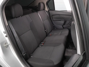 Седан Renault Logan 2015 года, 899000 рублей, Воронеж