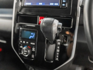 Минивэн Toyota Roomy 2020 года, 1099000 рублей, Красноярск