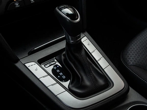 Седан Hyundai Elantra 2018 года, 1660000 рублей, Краснодар