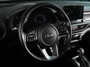 Седан Kia Cerato 2018 года, 1869000 рублей, Ростов-на-Дону