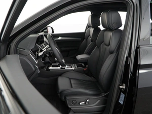 Внедорожник Audi Q5 2024 года, 5974404 рублей, Москва