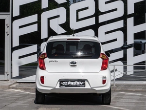 Хетчбэк Kia Picanto 2012 года, 919000 рублей, Волгоград