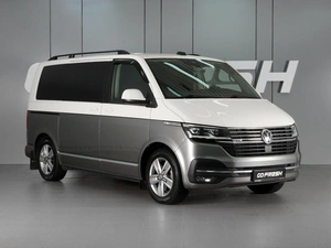 Минивэн Volkswagen Multivan 2021 года, 6929000 рублей, Красный Пахарь