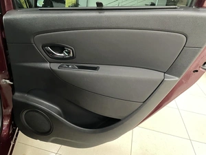 Минивэн Renault Scenic 2012 года, 847000 рублей, Солонцы