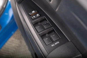 Универсал Toyota Corolla Fielder 2019 года, 1629000 рублей, Томск