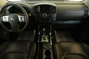 Внедорожник Nissan Pathfinder 2011 года, 1719000 рублей, Омск