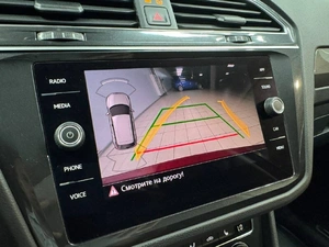 Внедорожник Volkswagen Tiguan 2019 года, 2480000 рублей, Красноярск