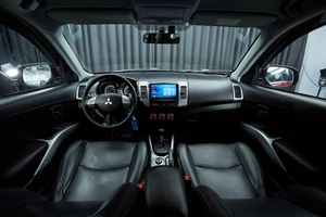 Внедорожник Mitsubishi Outlander 2010 года, 1199000 рублей, Красноярск