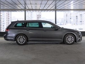 Универсал Volkswagen Passat 2017 года, 1710000 рублей, Санкт-Петербург