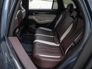 Внедорожник Geely Monjaro 2023 года, 2999000 рублей, Краснодар