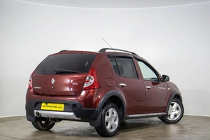 Хетчбэк Renault Sandero Stepway 2012 года, 419000 рублей, Оренбург