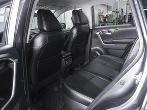 Внедорожник Toyota RAV4 2020 года, 3330000 рублей, Ростов-на-Дону