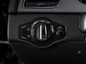 Седан Audi A4 2010 года, 969000 рублей, Тюмень
