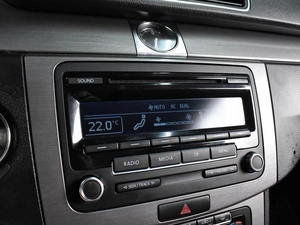 Универсал Volkswagen Passat 2011 года, 937000 рублей, Воронеж