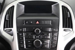 Хетчбэк Opel Astra GTC 2012 года, 689000 рублей, Пермь