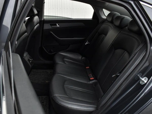 Седан Hyundai Sonata 2018 года, 1820000 рублей, Краснодар