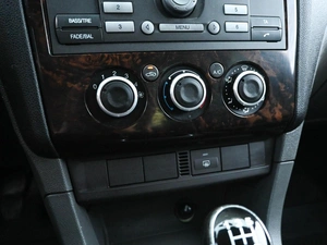 Седан Ford Focus 2007 года, 559000 рублей, Кирилловка