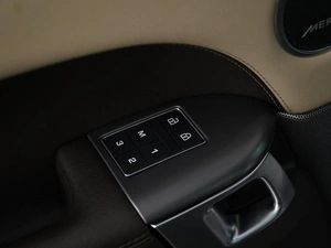 Внедорожник Land Rover Range Rover 2022 года, 6250000 рублей, Москва