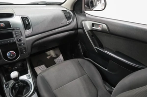 Седан Kia Cerato 2009 года, 549000 рублей, Новокузнецк