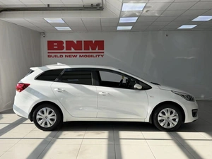 Хэтчбек Kia Ceed 2017 года, 1470000 рублей, Смоленск