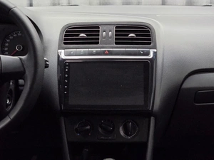 Седан Volkswagen Polo 2014 года, 695000 рублей, Красноярск