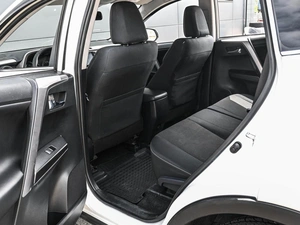 Внедорожник Toyota RAV4 2016 года, 1999000 рублей, Кирилловка