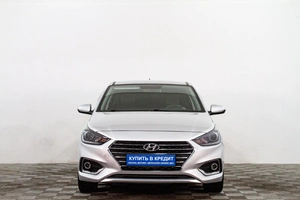 Седан Hyundai Solaris 2017 года, 1359000 рублей, Сургут