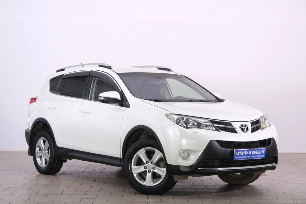 Внедорожник Toyota RAV4 2014 года, 1889000 рублей, Омск