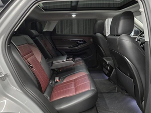 Внедорожник Land Rover Range Rover Evoque 2021 года, 4700000 рублей, Красноярск